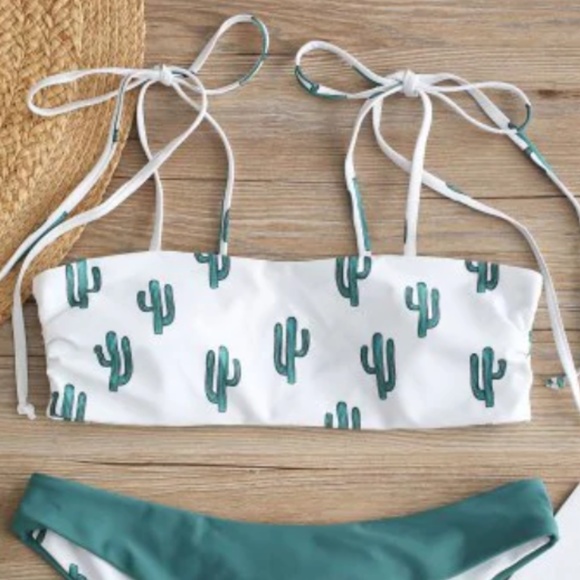 PRICE CUT! SUPER CUTE reversible bikini - Picture 3 of 7